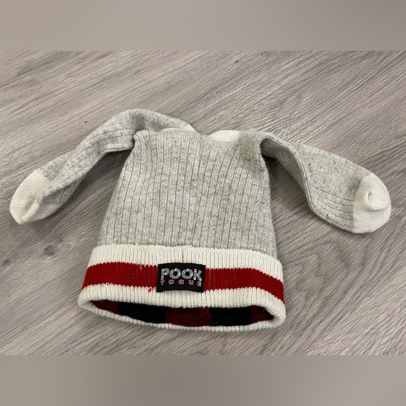 POOK TOQUE Grey and Plaid with cute sock rabbit ears. Adult O/S - Picture 1 of 6